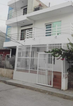 Alcobas a 4 calles de la Playa